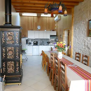 gite-du-cret.hotels-rhonealpes.com/
